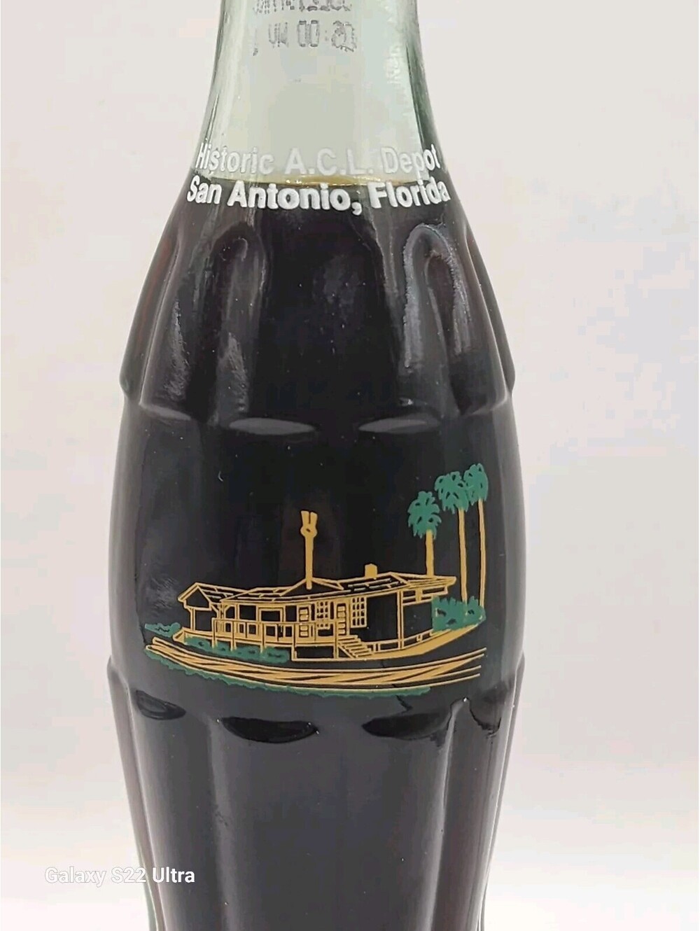 8OZ COCA COLA COMMEMORATIVE BOTTLE - 1996 SAN ANTONIO FLORIDA HISTORIC ACL DEPOT